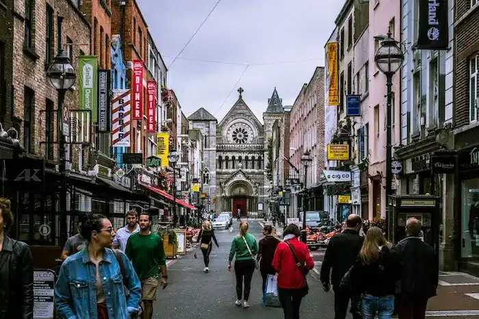 Dublin's Shopping and Iconic Location